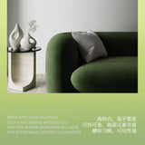 Dining Table in Green Serenity 绿意中的餐桌